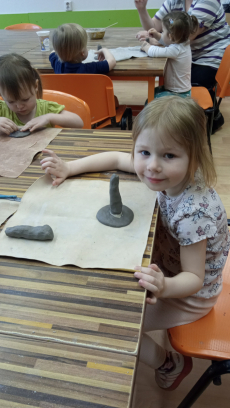 Fotogalerie Keramika ve Fokusu - 2. třída, foto č. 7