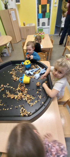 Fotogalerie Jaro v 1. třídě, foto č. 5