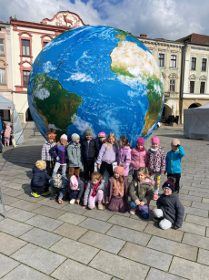 Fotogalerie Den Země - 4. třída, foto č. 12