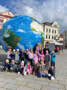 Fotogalerie Den Země - 4. třída, foto č. 4