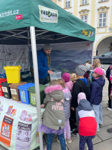 Fotogalerie Den Země - 4. třída, foto č. 7