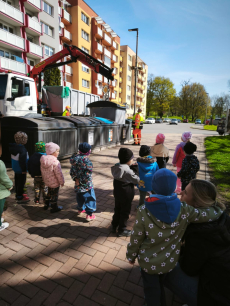 Fotogalerie Den Země - 1. třída, foto č. 23