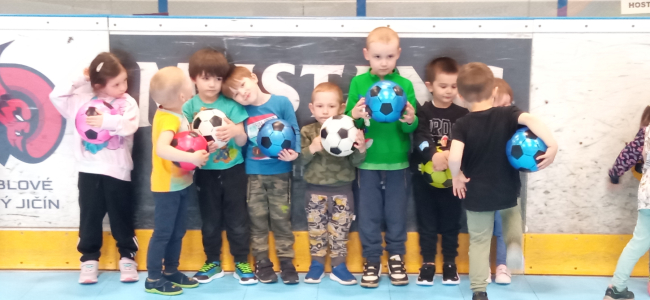 Fotogalerie Sportovky - 7.5.2026 - 1. a 2. třída, foto č. 2