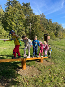 Fotogalerie Smíchulčina stezka - 3. třída, foto č. 5