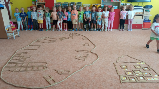 Fotogalerie Září ve školce - 2. třída, foto č. 13