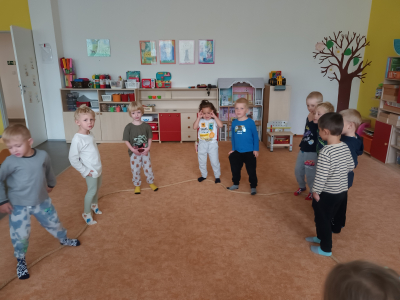 Fotogalerie Podzimní čas ve 2. třídě, foto č. 2