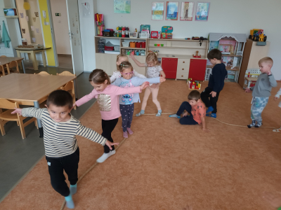 Fotogalerie Podzimní čas ve 2. třídě, foto č. 4